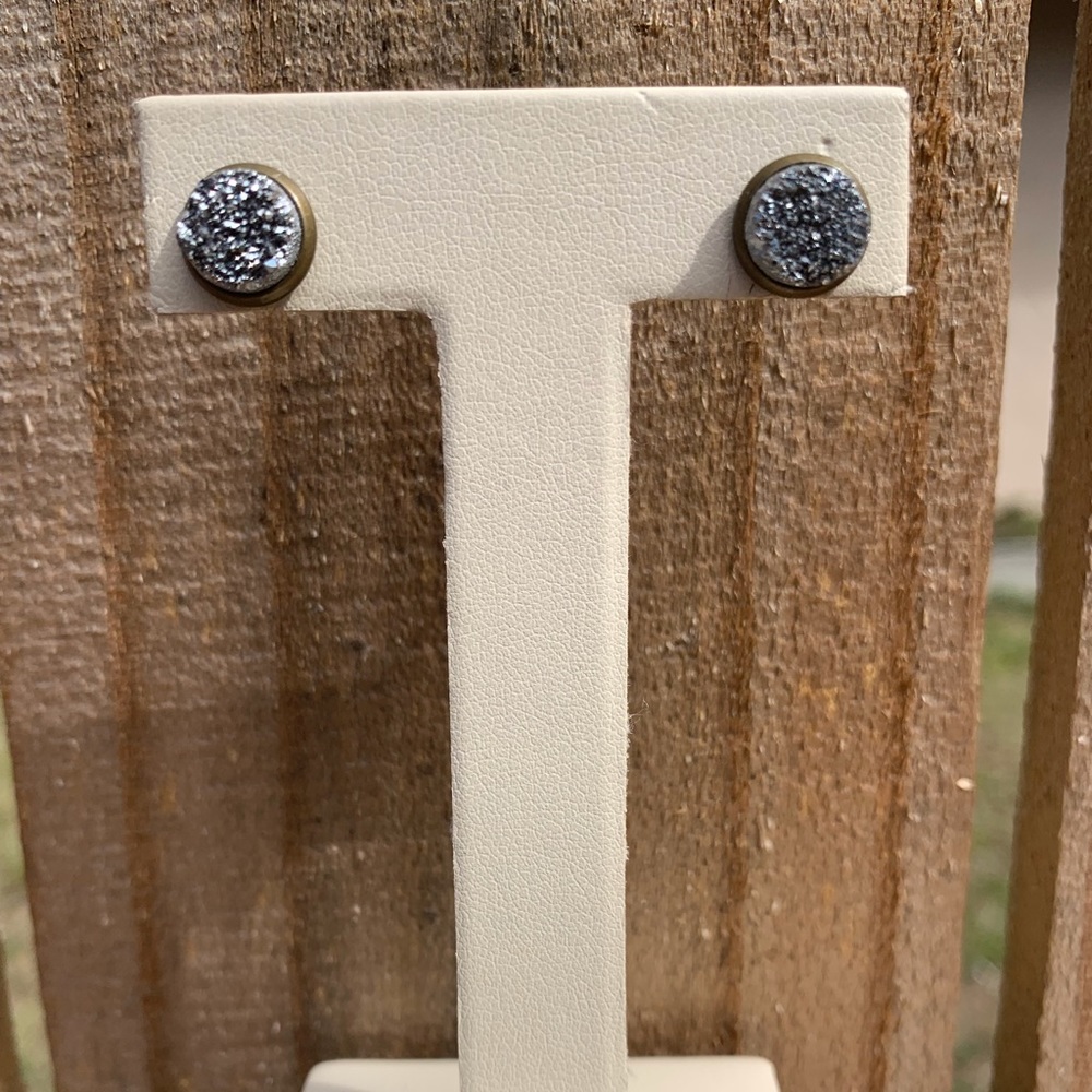 Druzy stud earrings